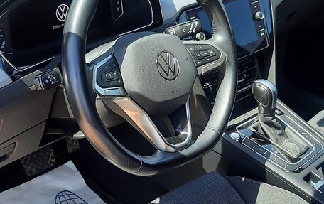 Volkswagen Passat B8 рестайлинг, 2021 год, 2 280 000 рублей, 8 фотография