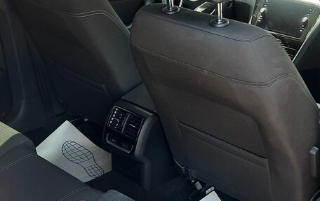 Volkswagen Passat B8 рестайлинг, 2021 год, 2 280 000 рублей, 10 фотография