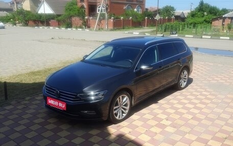 Volkswagen Passat B8 рестайлинг, 2021 год, 2 280 000 рублей, 15 фотография
