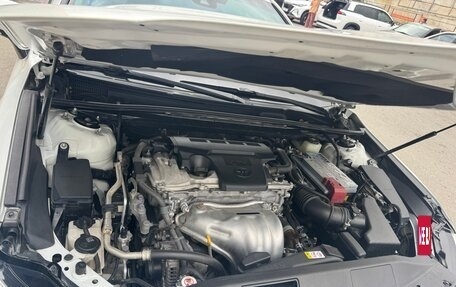 Toyota Camry, 2019 год, 2 555 555 рублей, 4 фотография