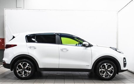 KIA Sportage IV рестайлинг, 2021 год, 2 549 000 рублей, 5 фотография