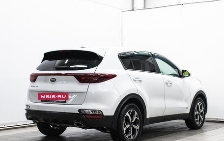 KIA Sportage IV рестайлинг, 2021 год, 2 549 000 рублей, 3 фотография