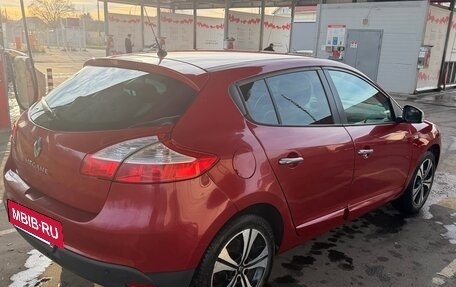 Renault Megane III рестайлинг, 2012 год, 690 000 рублей, 2 фотография