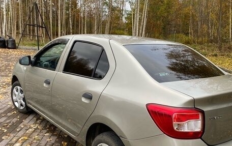Renault Logan II, 2014 год, 445 000 рублей, 10 фотография