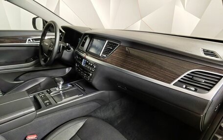Genesis G80 I, 2017 год, 1 859 000 рублей, 13 фотография