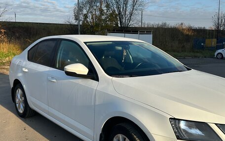 Skoda Octavia, 2018 год, 1 810 000 рублей, 3 фотография