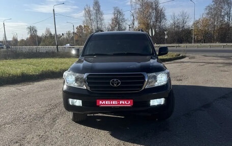 Toyota Land Cruiser 200, 2010 год, 2 700 000 рублей, 8 фотография
