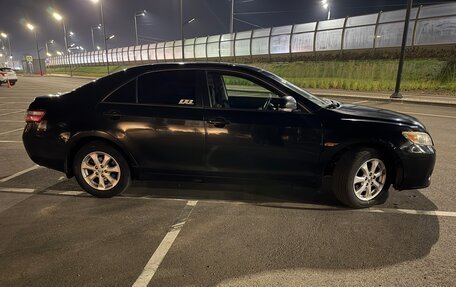 Toyota Camry, 2011 год, 1 000 000 рублей, 1 фотография