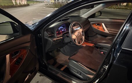 Toyota Camry, 2011 год, 1 000 000 рублей, 4 фотография