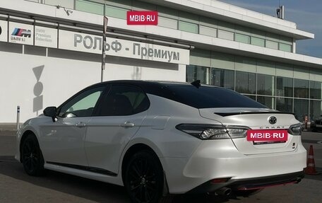 Toyota Camry, 2021 год, 3 597 000 рублей, 7 фотография