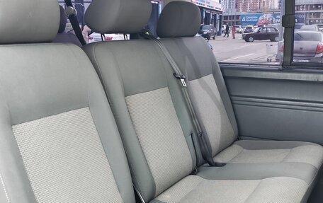 Volkswagen Caravelle T5, 2013 год, 2 250 000 рублей, 7 фотография
