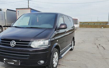 Volkswagen Caravelle T5, 2013 год, 2 250 000 рублей, 11 фотография