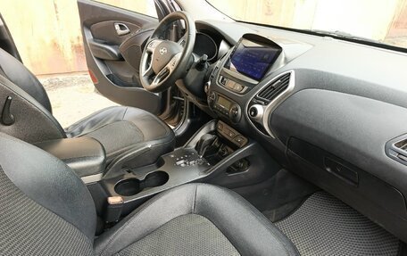Hyundai ix35 I рестайлинг, 2011 год, 969 000 рублей, 14 фотография