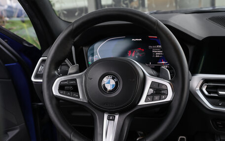 BMW 3 серия, 2019 год, 3 698 000 рублей, 18 фотография