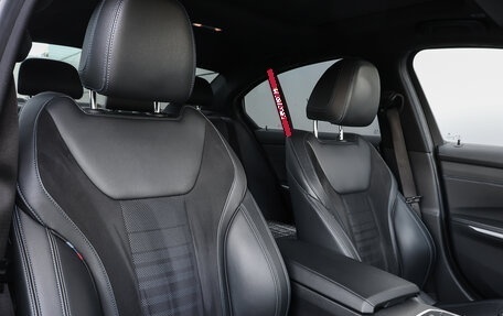BMW 3 серия, 2019 год, 3 698 000 рублей, 11 фотография