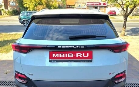 FAW Bestune T77, 2023 год, 1 630 000 рублей, 5 фотография