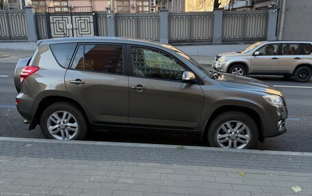 Toyota RAV4, 2010 год, 1 350 000 рублей, 2 фотография