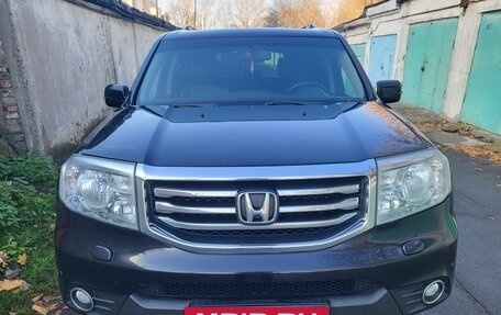Honda Pilot III рестайлинг, 2014 год, 2 100 000 рублей, 12 фотография