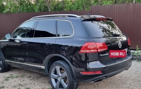 Volkswagen Touareg III, 2010 год, 1 330 000 рублей, 4 фотография