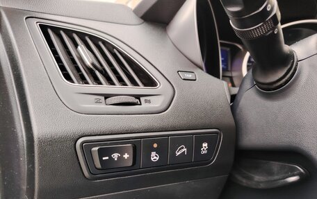 Hyundai ix35 I рестайлинг, 2013 год, 1 265 000 рублей, 10 фотография
