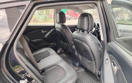 Hyundai ix35 I рестайлинг, 2013 год, 1 265 000 рублей, 13 фотография