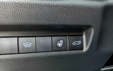 Toyota RAV4, 2021 год, 3 700 000 рублей, 28 фотография