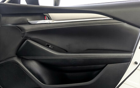 Mazda 6, 2019 год, 2 150 000 рублей, 24 фотография