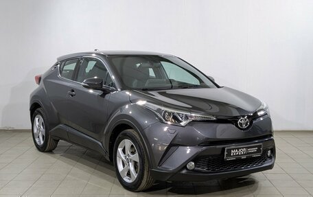 Toyota C-HR I рестайлинг, 2019 год, 2 550 000 рублей, 10 фотография