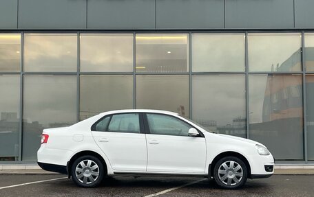 Volkswagen Jetta VII, 2010 год, 599 000 рублей, 3 фотография