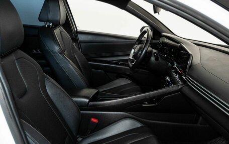 Hyundai Elantra, 2023 год, 2 127 000 рублей, 6 фотография
