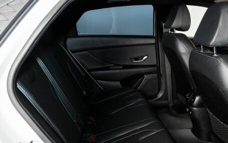 Hyundai Elantra, 2023 год, 2 127 000 рублей, 8 фотография