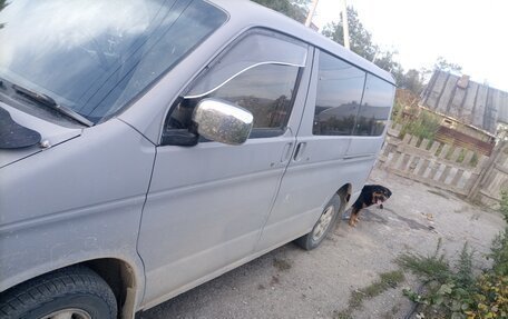 Mazda Bongo Friendee i рестайлинг, 1995 год, 780 000 рублей, 9 фотография