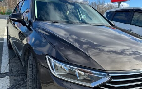 Volkswagen Passat B8 рестайлинг, 2015 год, 950 000 рублей, 1 фотография
