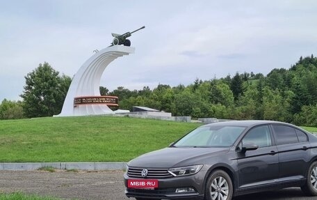 Volkswagen Passat B8 рестайлинг, 2015 год, 950 000 рублей, 16 фотография