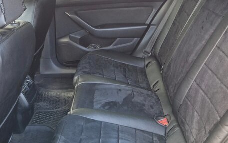 Volkswagen Passat B8 рестайлинг, 2015 год, 950 000 рублей, 17 фотография