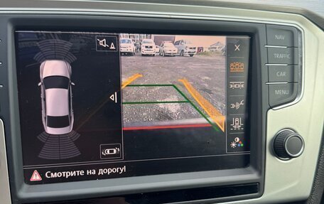 Volkswagen Passat B8 рестайлинг, 2015 год, 950 000 рублей, 18 фотография