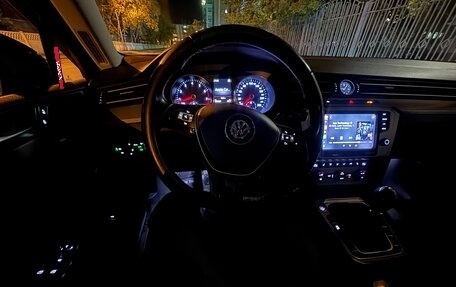 Volkswagen Passat B8 рестайлинг, 2015 год, 950 000 рублей, 20 фотография