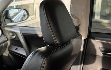 Toyota RAV4, 2015 год, 2 150 000 рублей, 16 фотография