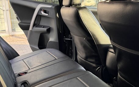 Toyota RAV4, 2015 год, 2 150 000 рублей, 18 фотография