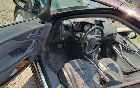 Opel Zafira C рестайлинг, 2013 год, 1 200 000 рублей, 8 фотография