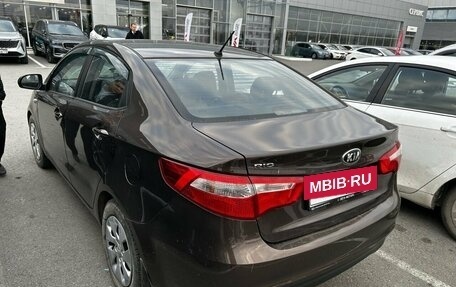KIA Rio III рестайлинг, 2014 год, 745 000 рублей, 4 фотография