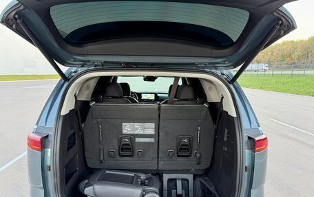 KIA Carnival, 2021 год, 3 555 000 рублей, 17 фотография
