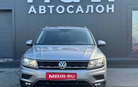 Volkswagen Tiguan II, 2017 год, 2 460 000 рублей, 2 фотография
