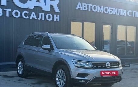 Volkswagen Tiguan II, 2017 год, 2 460 000 рублей, 3 фотография