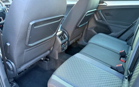 Volkswagen Tiguan II, 2017 год, 2 460 000 рублей, 16 фотография