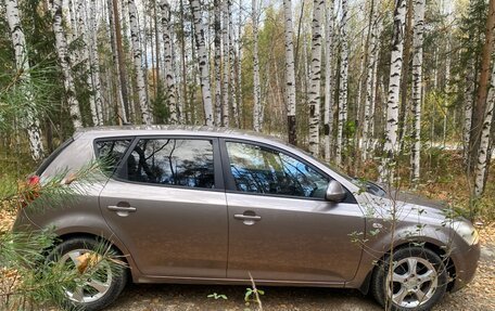 KIA cee'd I рестайлинг, 2008 год, 530 000 рублей, 3 фотография