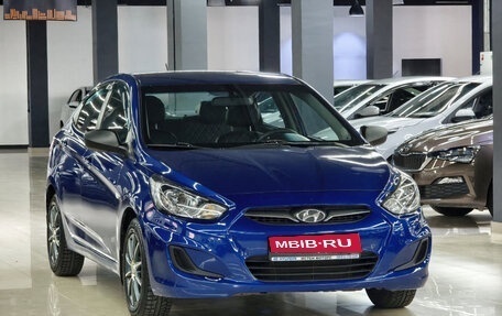 Hyundai Solaris II рестайлинг, 2012 год, 549 000 рублей, 3 фотография