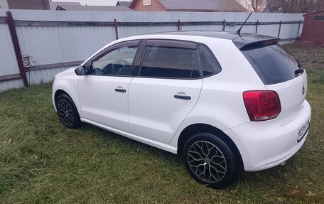 Volkswagen Polo VI (EU Market), 2010 год, 505 000 рублей, 2 фотография