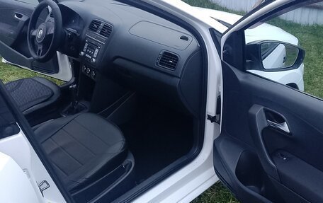 Volkswagen Polo VI (EU Market), 2010 год, 505 000 рублей, 10 фотография