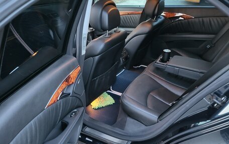 Mercedes-Benz E-Класс, 2005 год, 2 000 000 рублей, 9 фотография